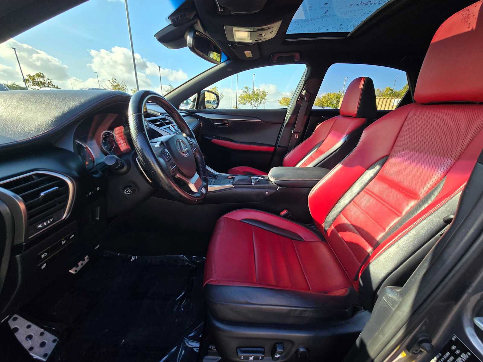 Used 2018 Lexus NX 300 F Sport w/ F Sport Premium Package FWD image 17