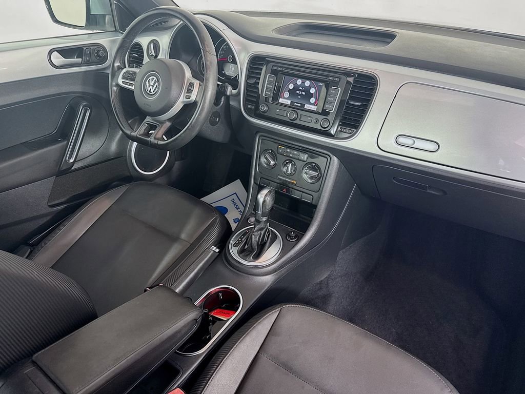 Used 2015 Volkswagen Beetle 1.8T image 33