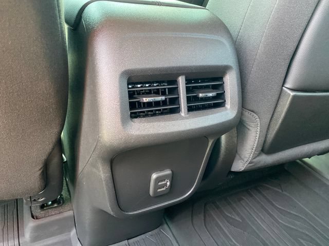 Used 2022 GMC Terrain SLE w/ Driver Convenience Package FWD image 19
