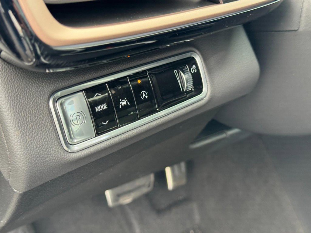 New 2026 Buick Envision Sport Touring image 16