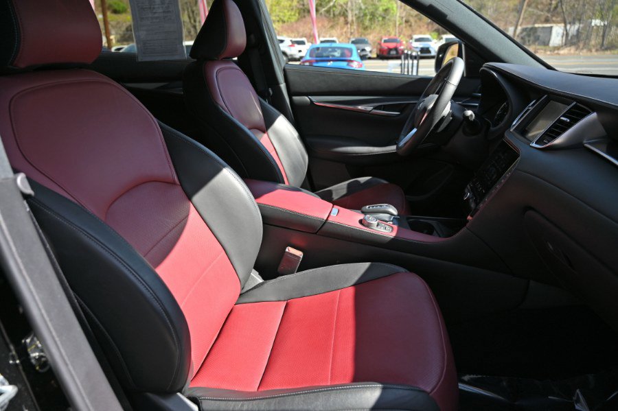 Used 2023 INFINITI QX50 Sport AWD/4WD image 22