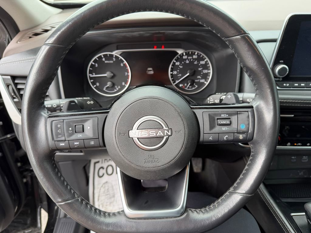 Used 2023 Nissan Rogue SL image 15