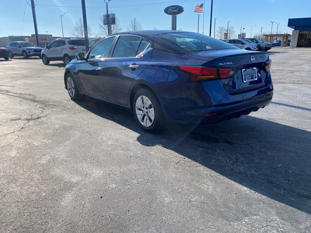 Used 2022 Nissan Altima 2.5 S image 4