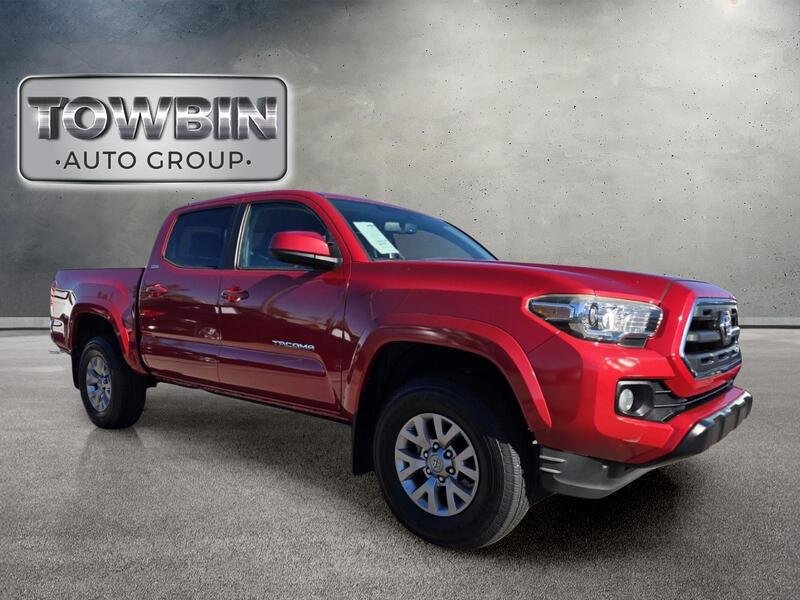 Used 2017 Toyota Tacoma SR5 RWD image 2