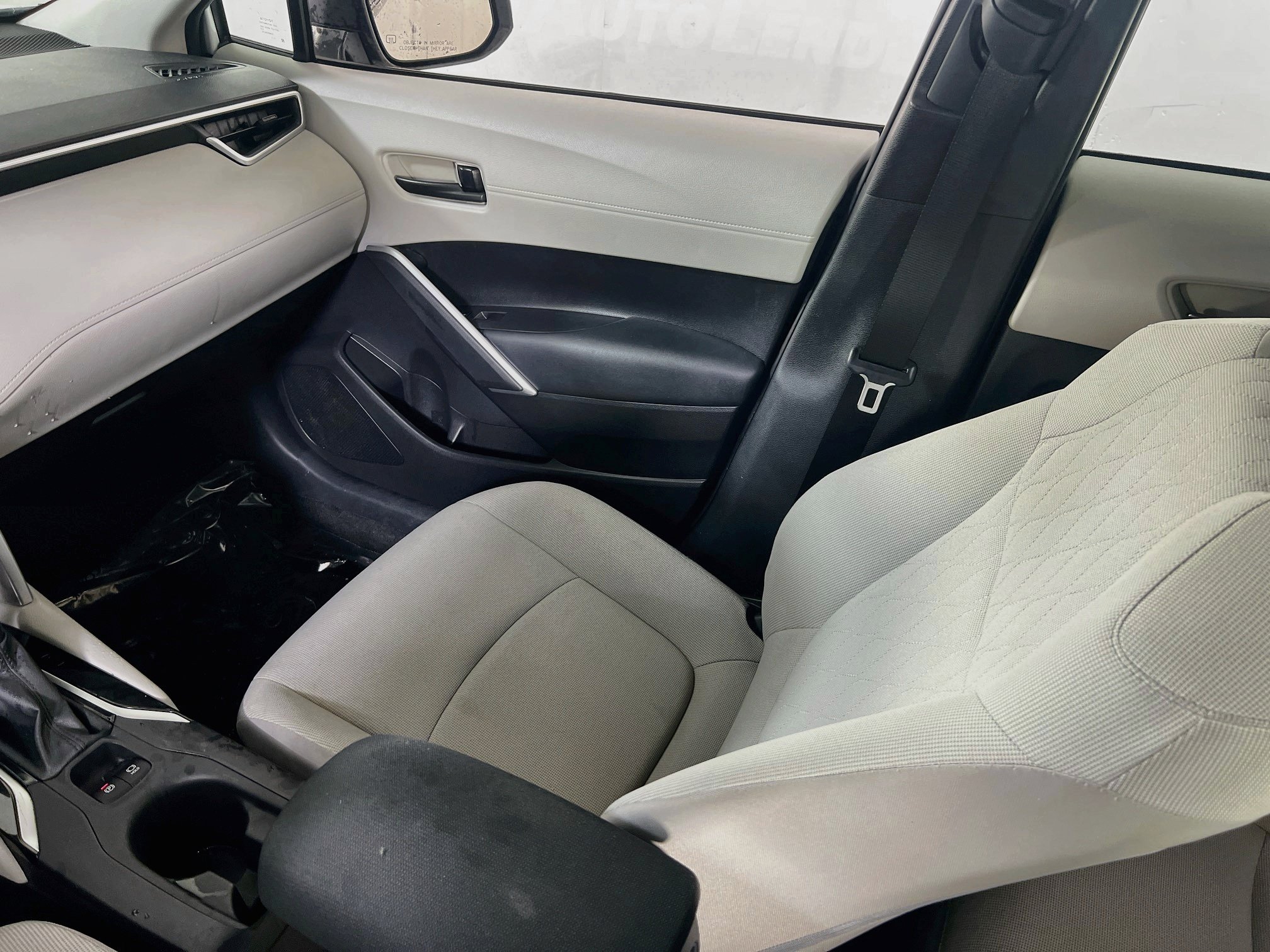 Used 2022 Toyota Corolla Cross L AWD/4WD image 21