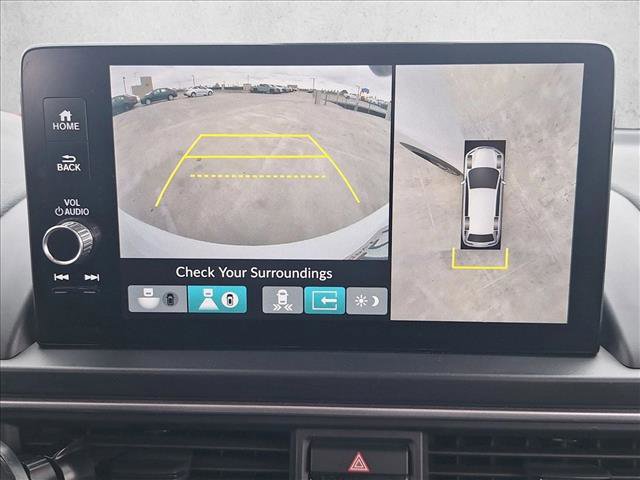 Used 2025 Honda Pilot Elite image 13