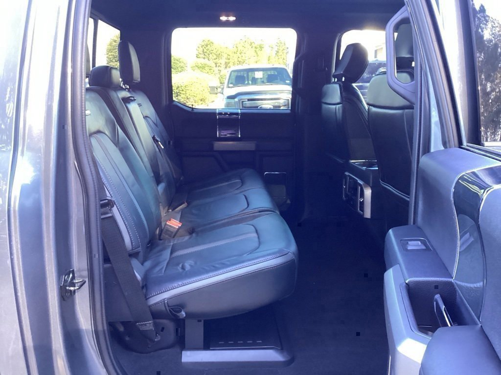 Used 2022 Ford F250 Platinum w/ FX4 Off-Road Package image 32