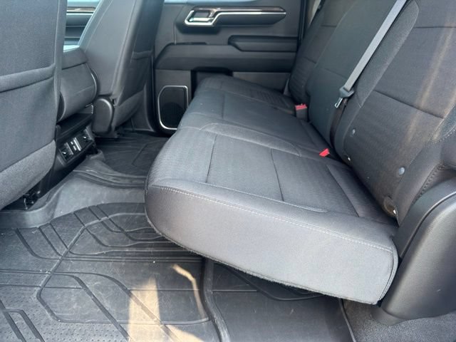 Certified 2023 Chevrolet Silverado 1500 RST w/ Redline Edition AWD/4WD image 7