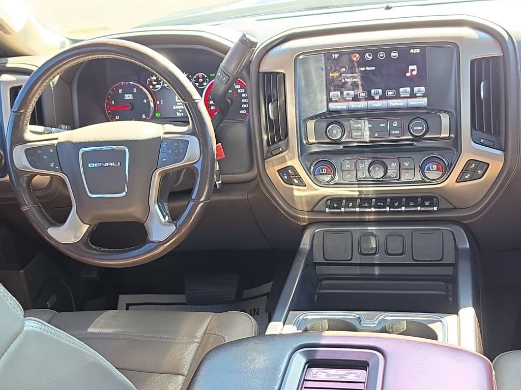 Used 2016 GMC Sierra 2500 Denali w/ Duramax Plus Package AWD/4WD image 28