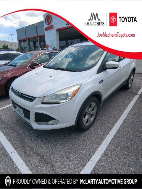 Used 2016 Ford Escape SE w/ SE Leather Comfort Package FWD image 1