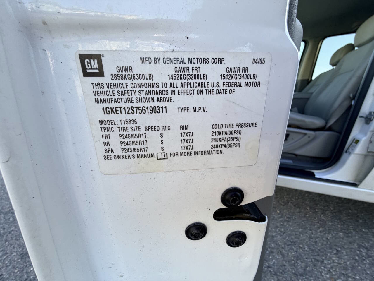 Used 2005 GMC Envoy XUV SLE w/ Sle Preferred Equipment Group AWD/4WD image 22