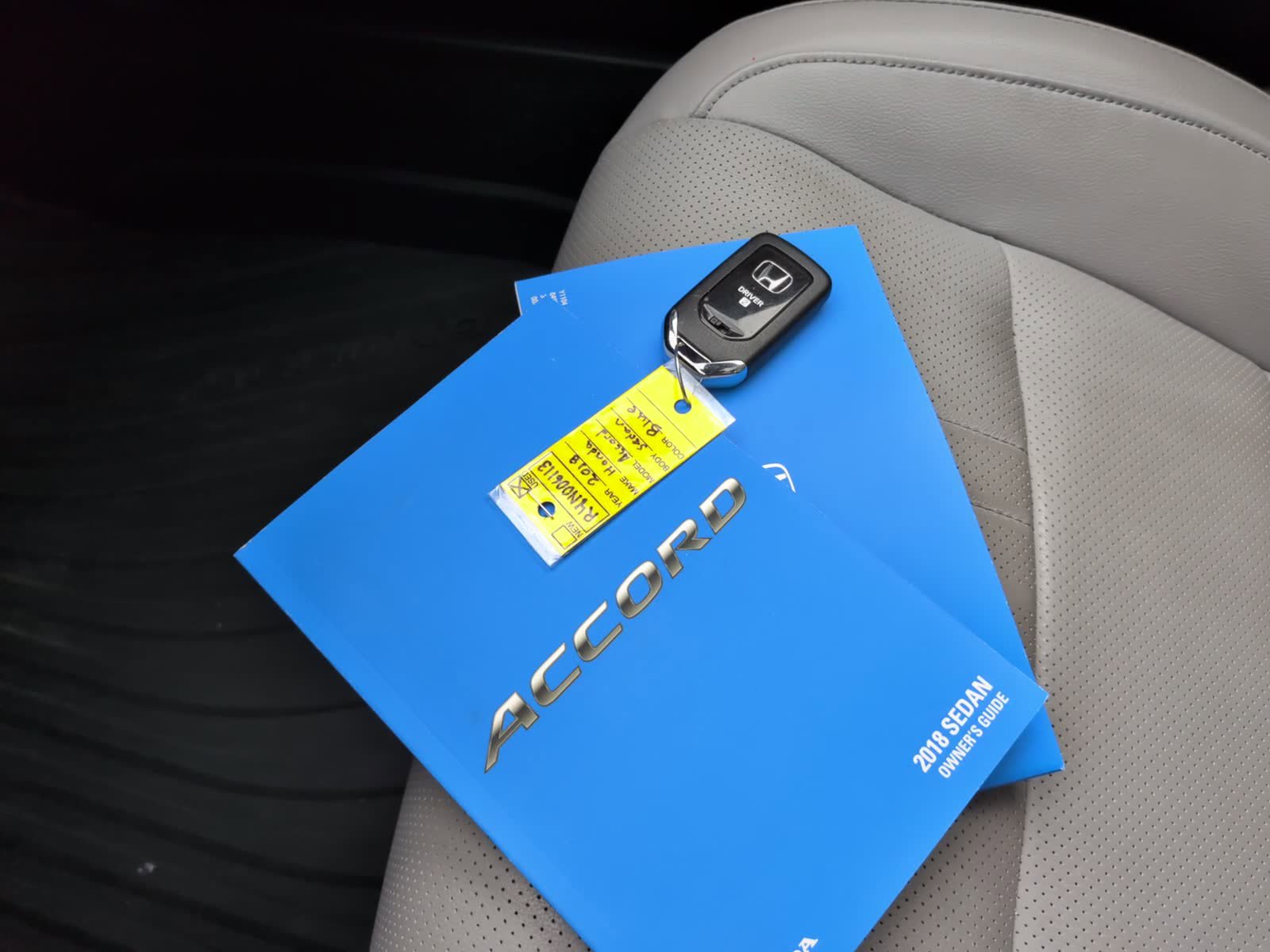 Used 2018 Honda Accord Touring image 27