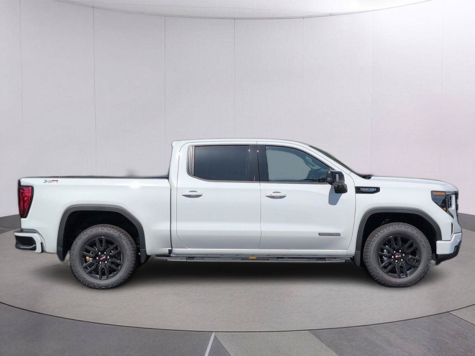 New 2026 GMC Sierra 1500 Elevation w/ Elevation Premium Package AWD/4WD image 8