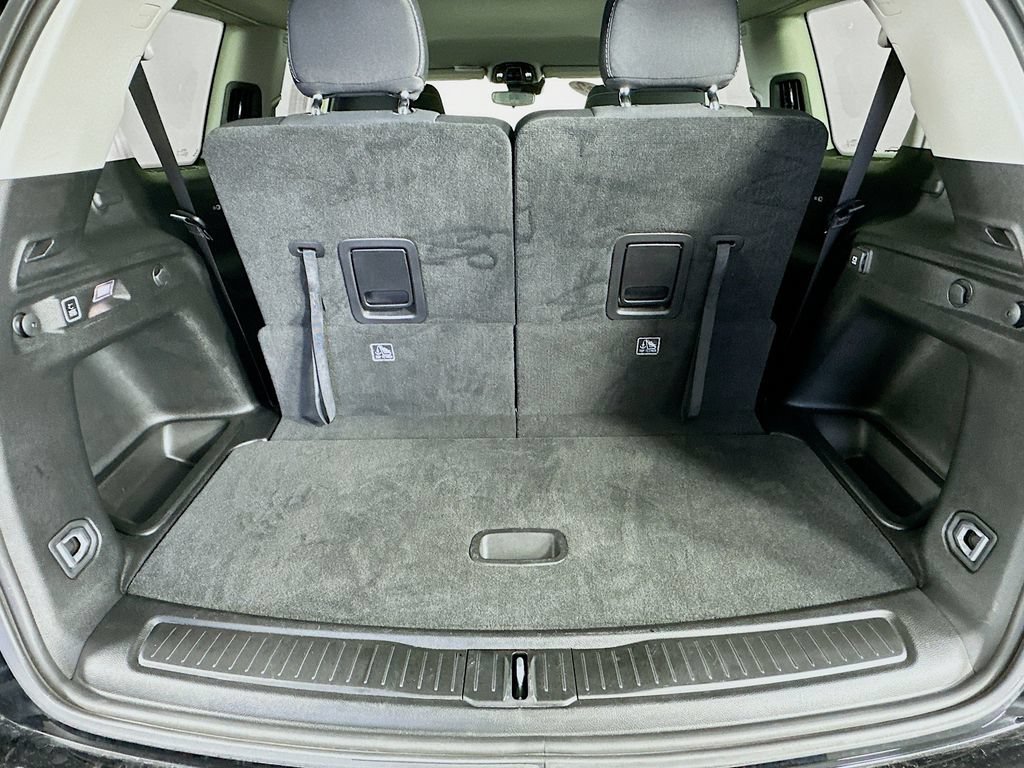 Certified 2022 Jeep Grand Cherokee L Laredo w/ Luxury Tech Group I AWD/4WD image 37