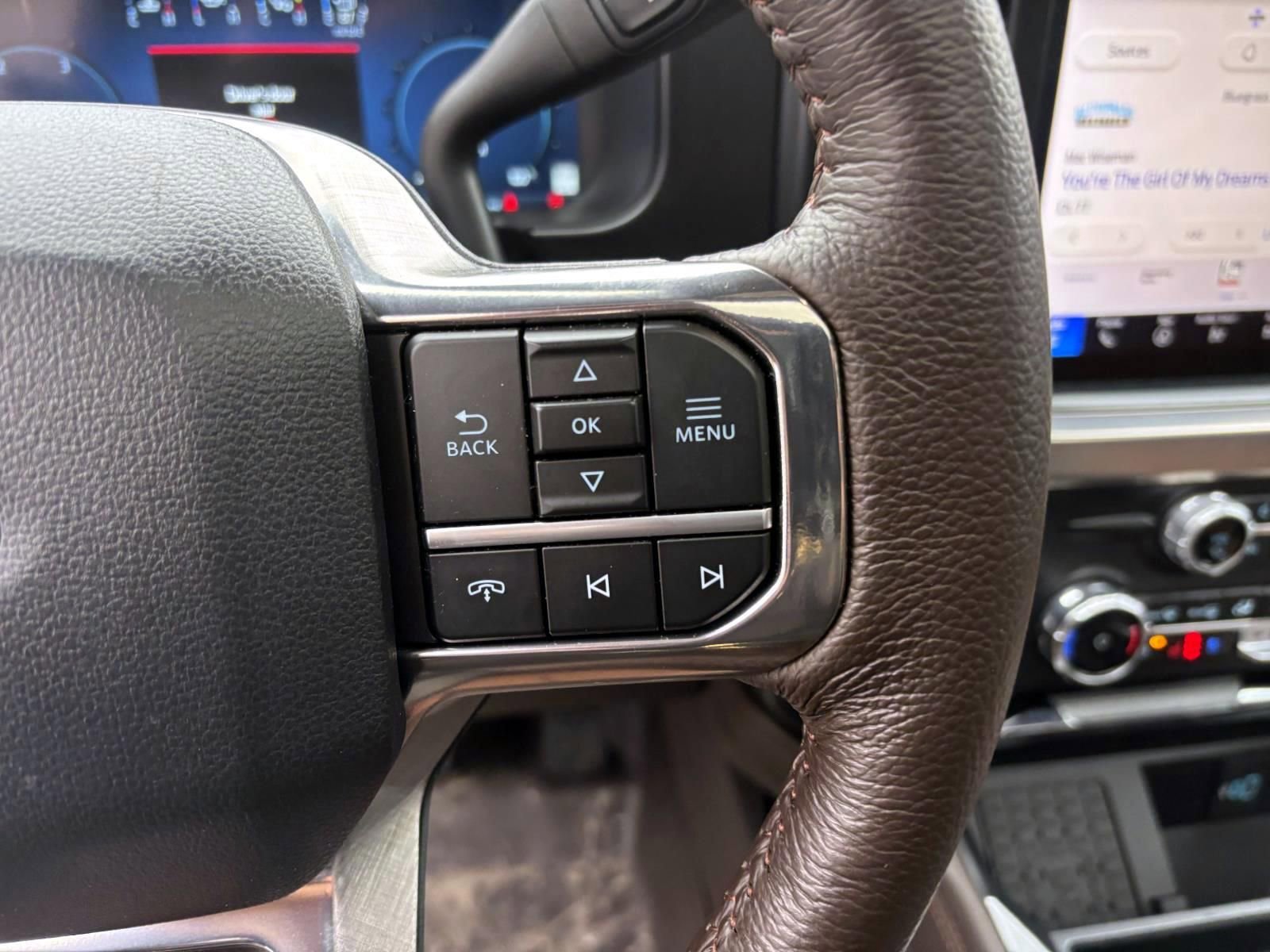 Used 2024 Ford F350 King Ranch w/ FX4 Off-Road Package image 19