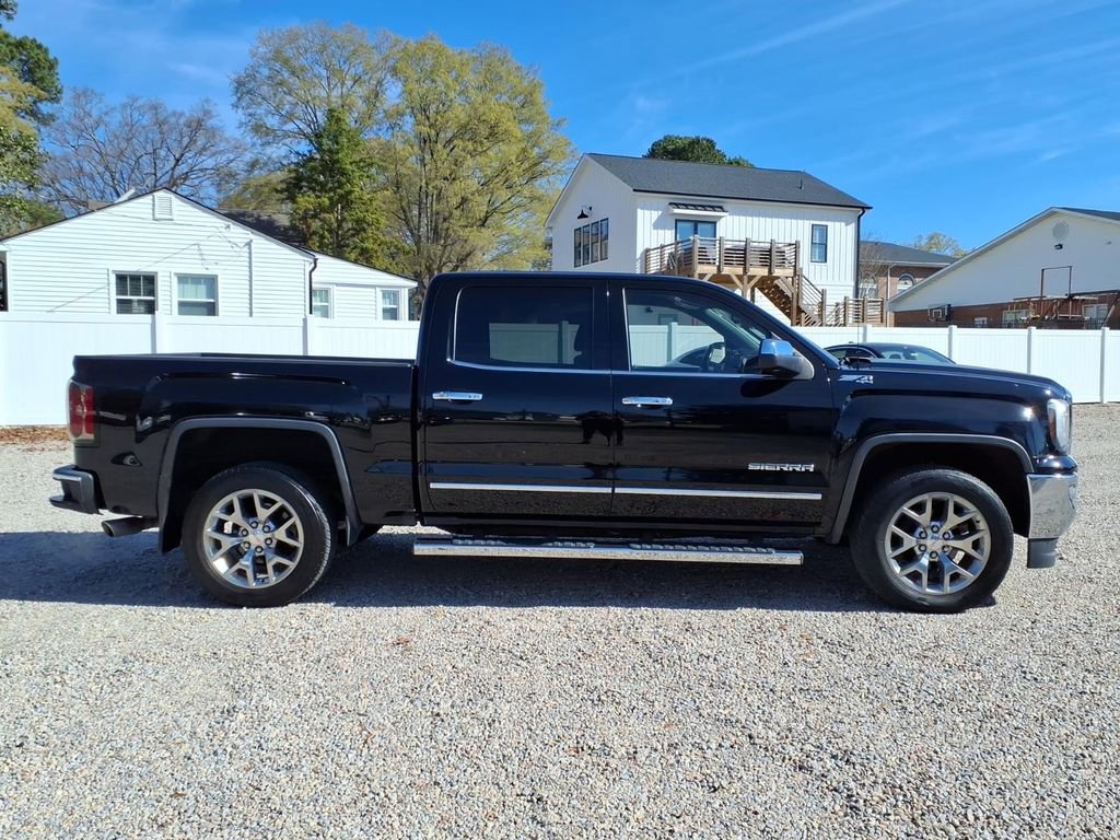 Used 2018 GMC Sierra 1500 SLT w/ SLT Premium Package image 10