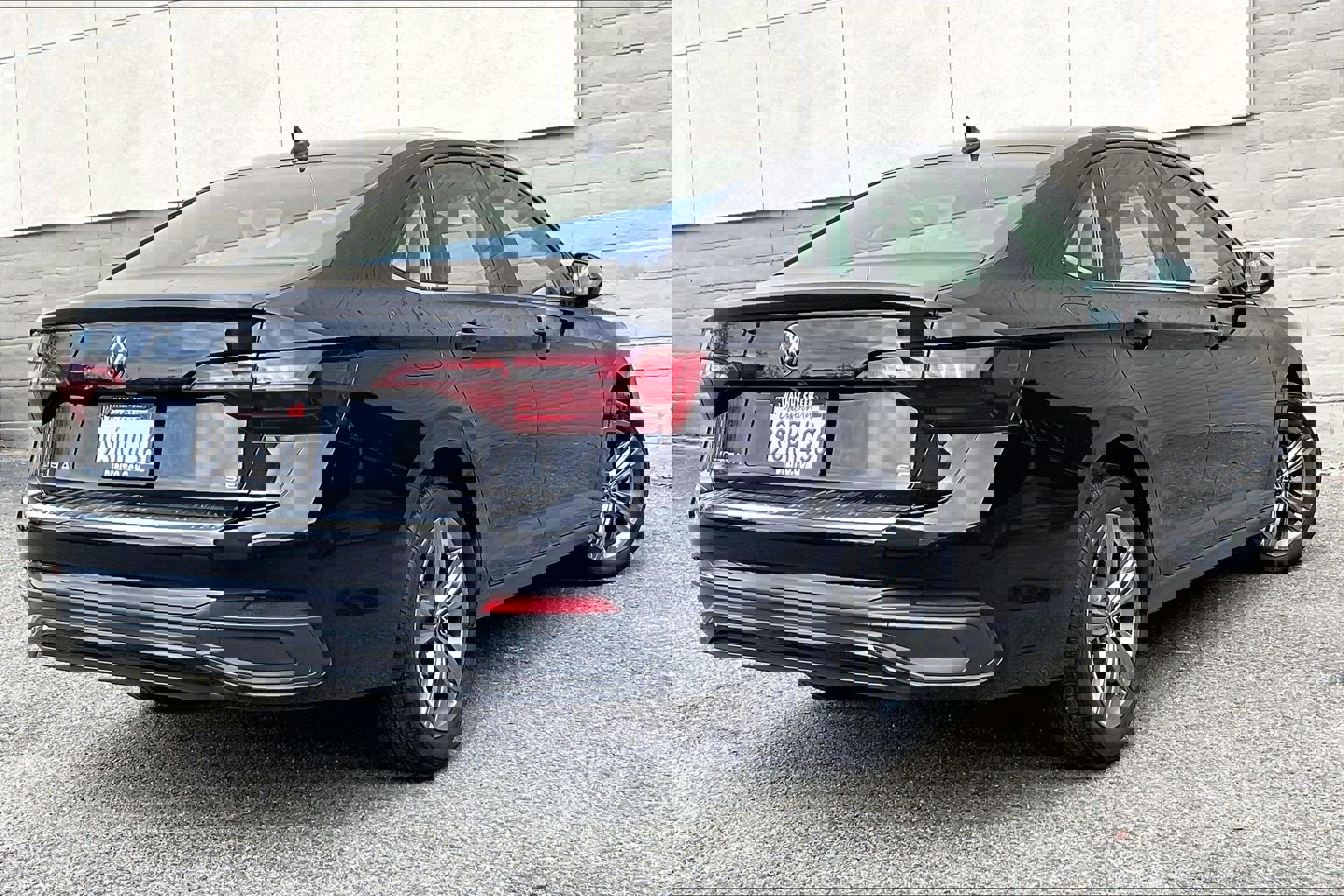 Certified 2024 Volkswagen Jetta SE w/ Panoramic Sunroof Package image 13