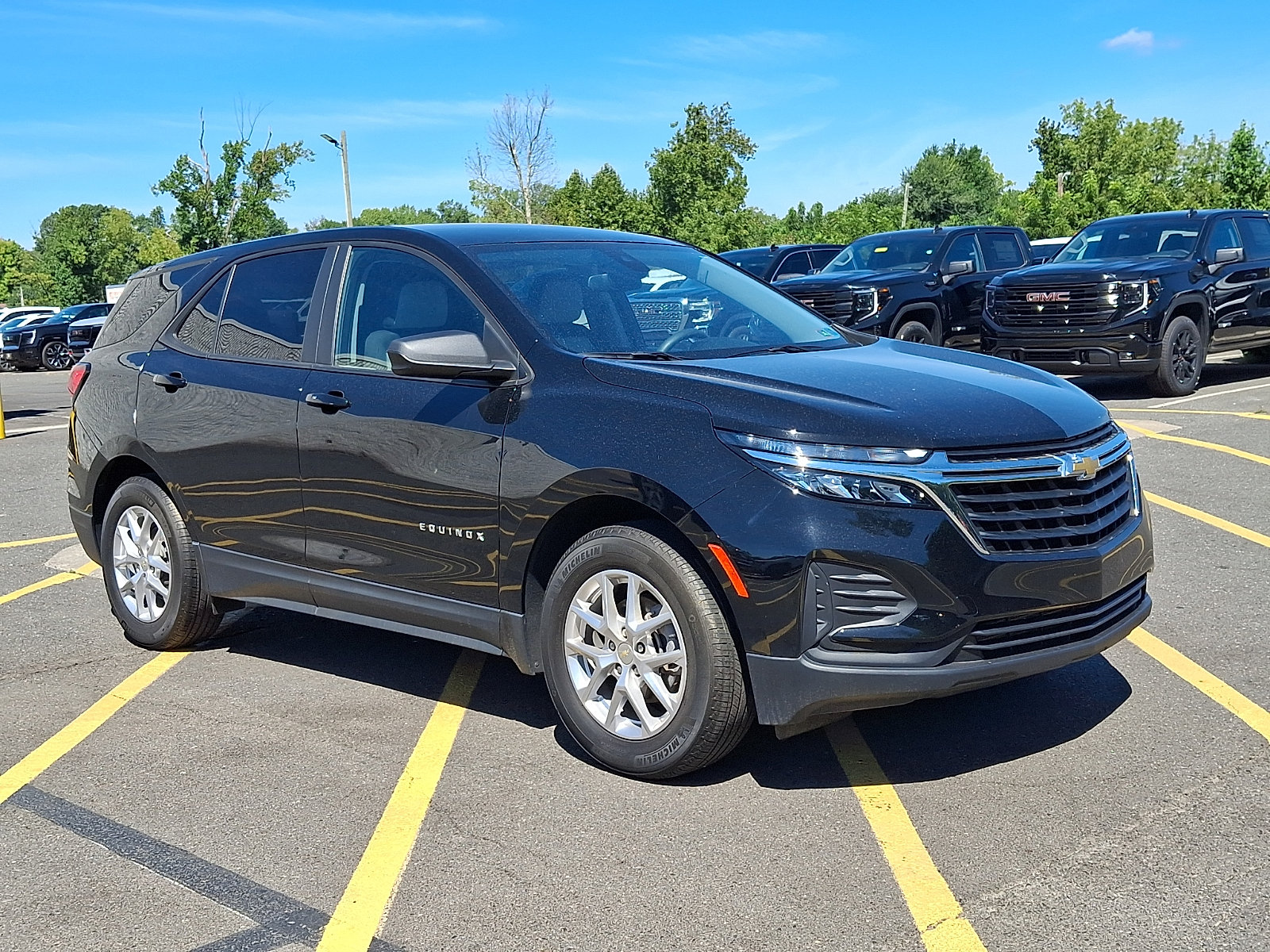 Used 2023 Chevrolet Equinox LS w/ LS Convenience Package