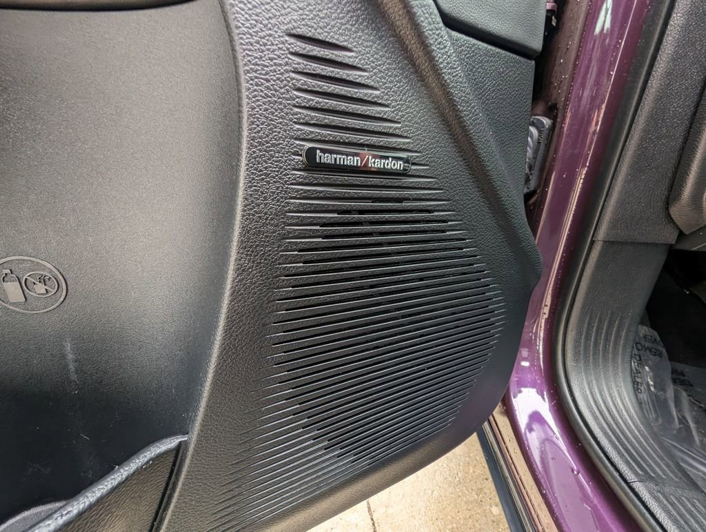 Used 2022 Dodge Challenger GT w/ Plus Package image 33