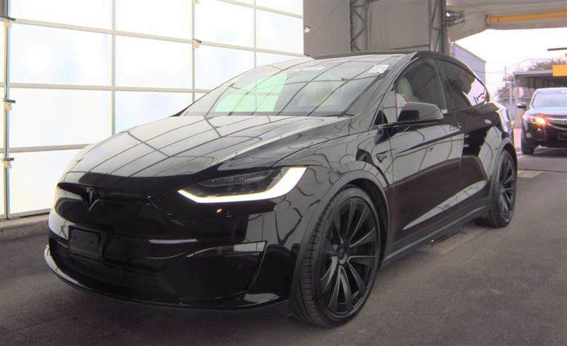Used 2022 Tesla Model X image 3
