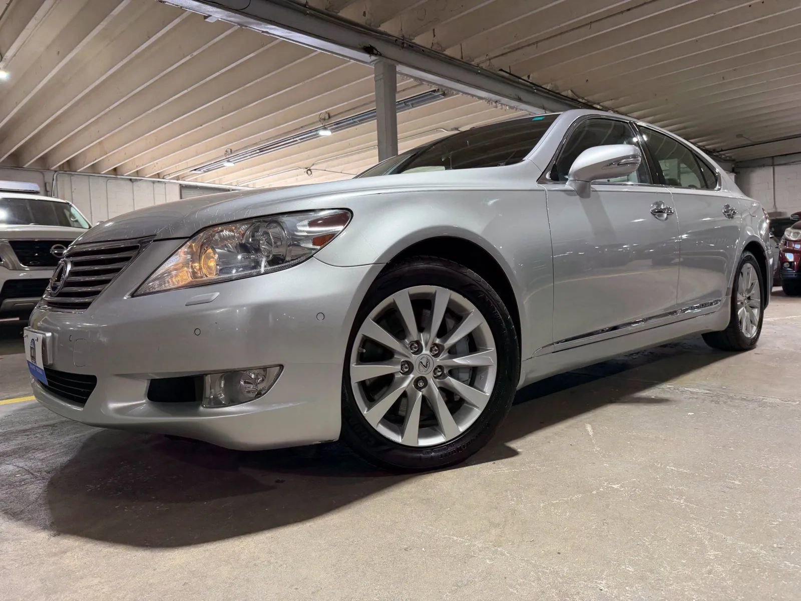 Used 2011 Lexus LS 460 AWD w/ Luxury Value Edition image 2