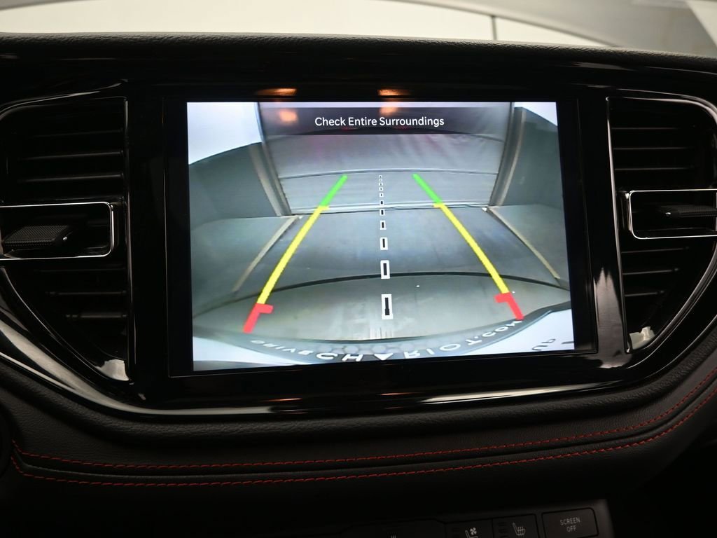 Used 2023 Dodge Durango GT image 37