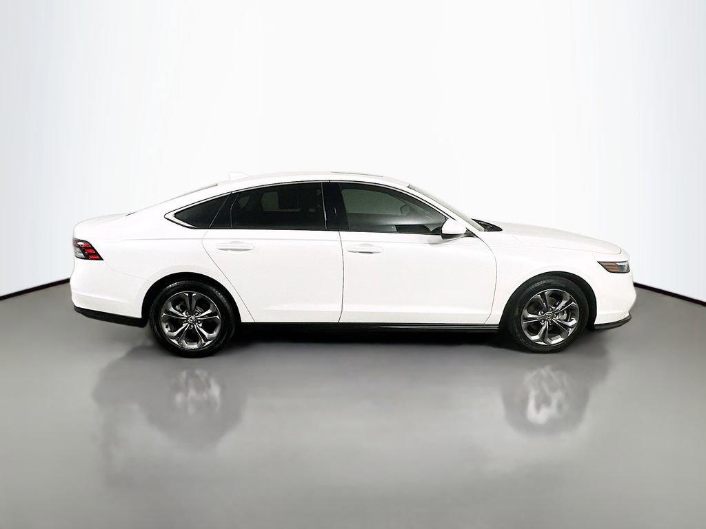 Used 2024 Honda Accord EX image 7