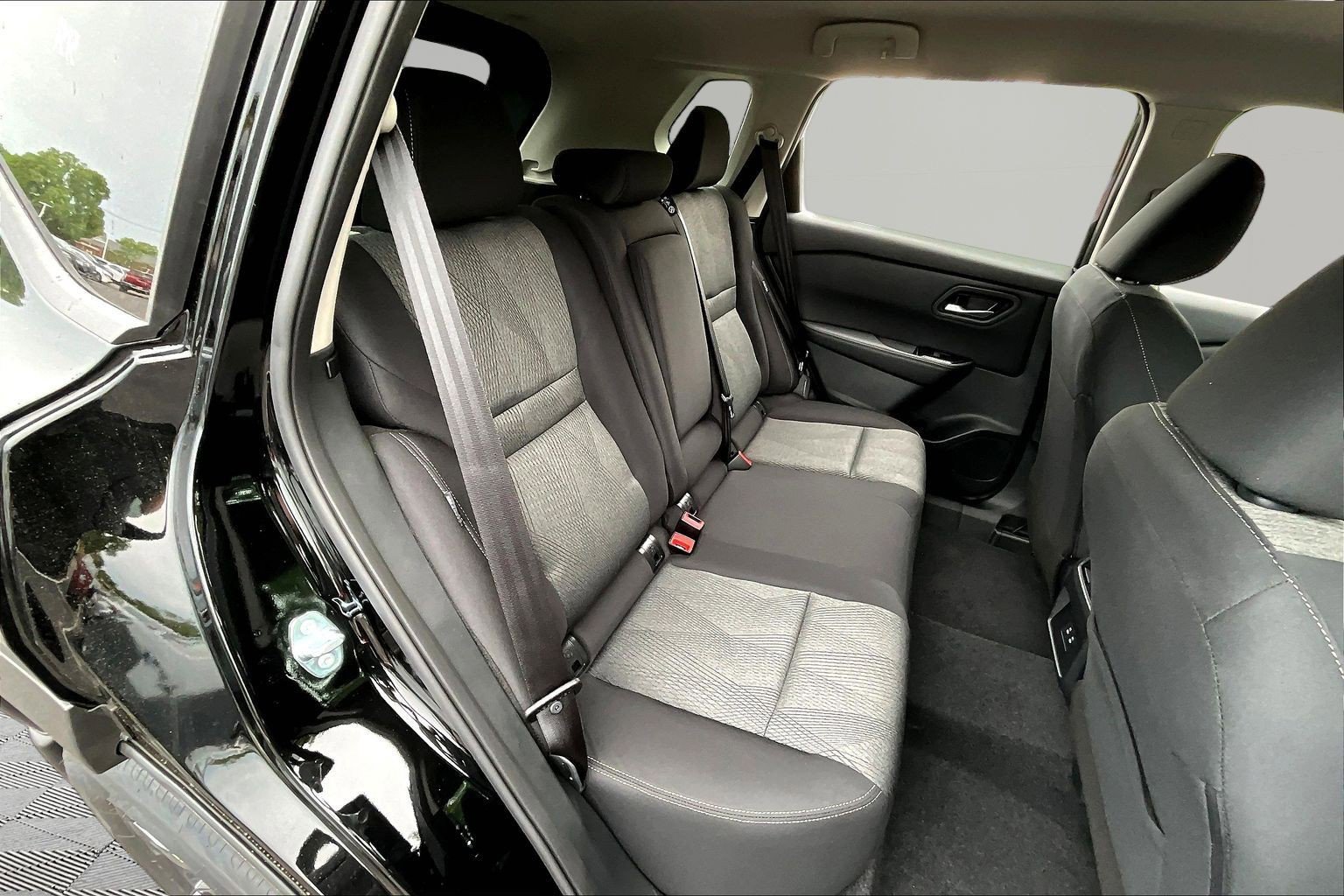 New 2026 Nissan Rogue SV AWD/4WD image 19