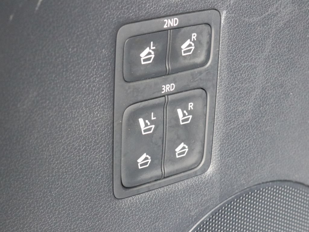 Used 2024 Hyundai Palisade Limited AWD/4WD image 37