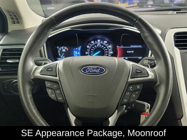 Used 2016 Ford Fusion SE FWD image 25