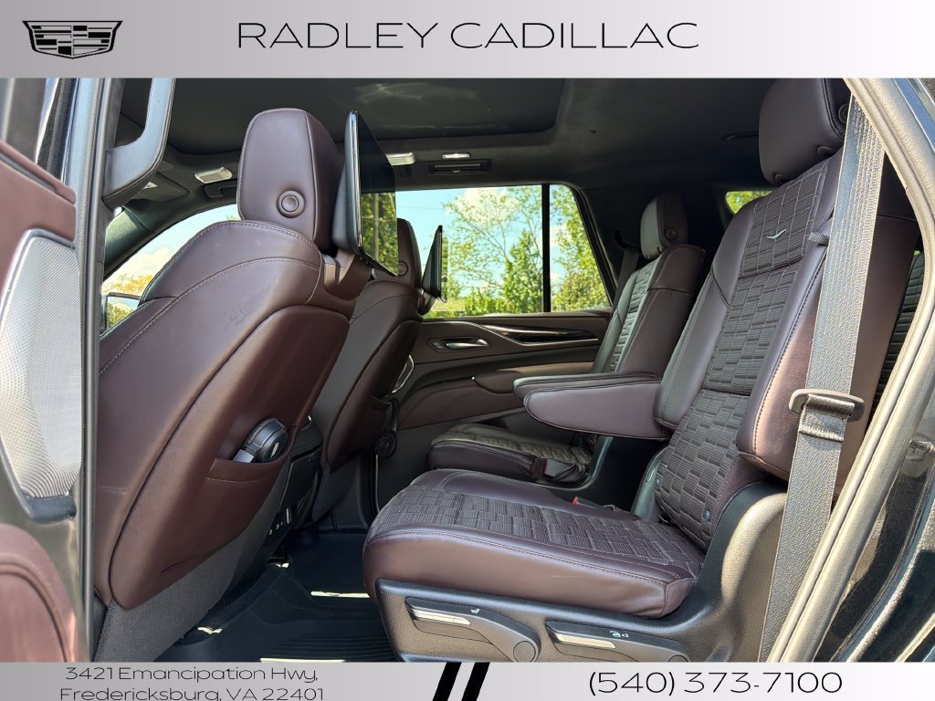 Used 2024 Cadillac Escalade V w/ Heavy-Duty Trailer Package AWD/4WD image 10