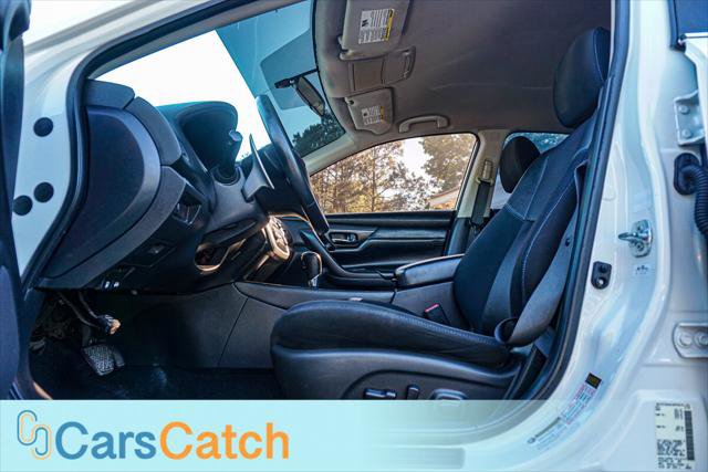 Used 2017 Nissan Altima 2.5 SR FWD image 17