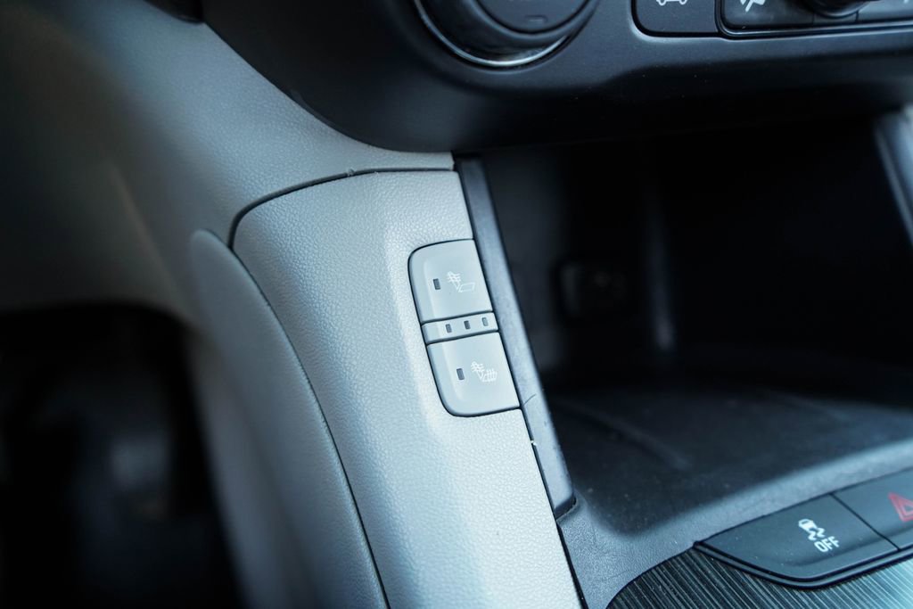Used 2018 GMC Acadia SLT FWD image 23