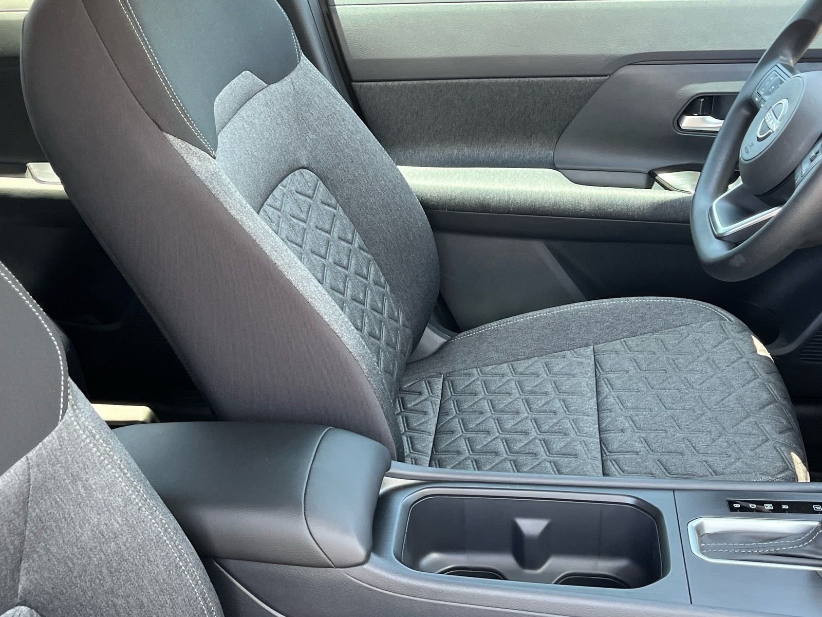 New 2026 Nissan Kicks SV FWD image 10