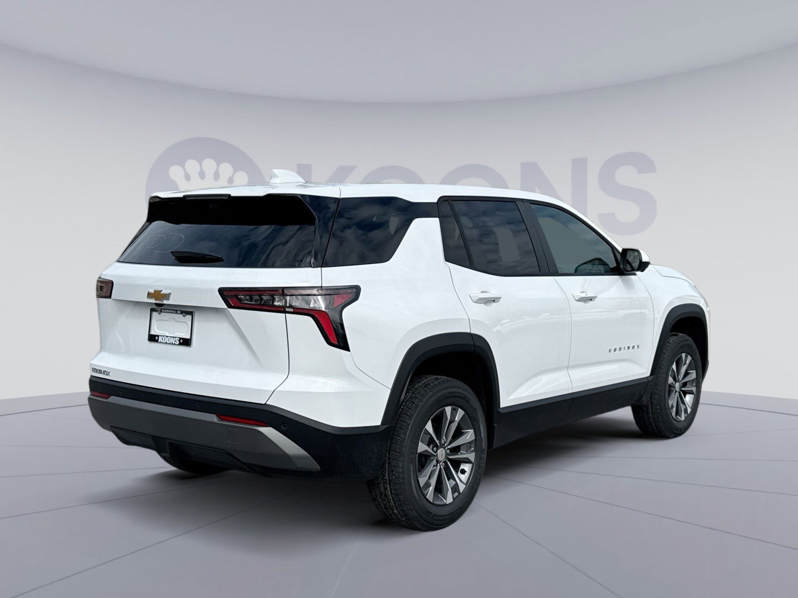 New 2026 Chevrolet Equinox LT w/ Convenience Package II image 7