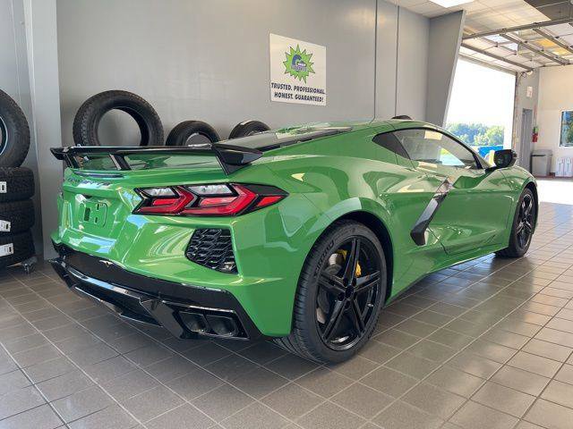 New 2026 Chevrolet Corvette Stingray Premium Cpe w/ Z51 Performance Package RWD image 2