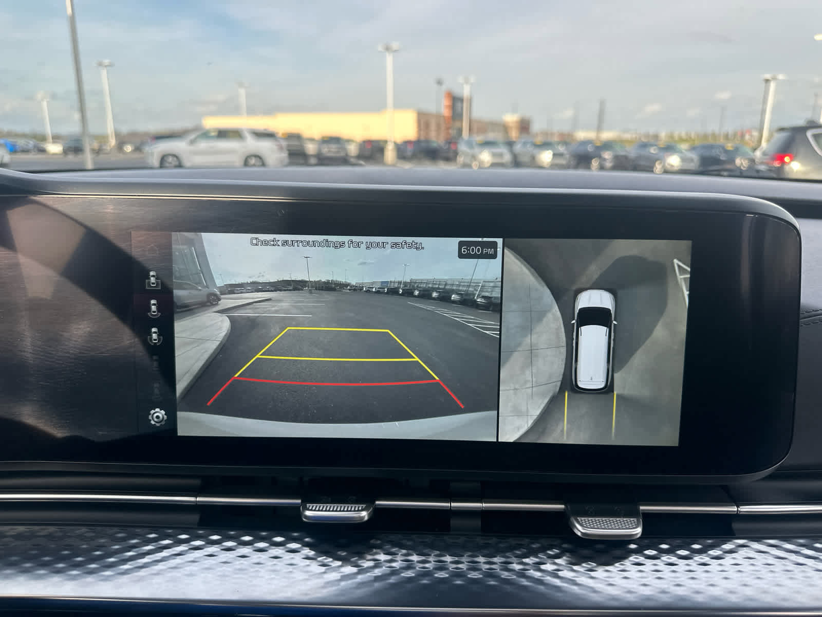 Used 2024 Kia Carnival SX Prestige image 39