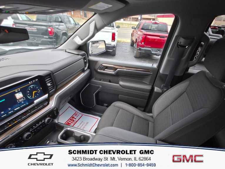 Used 2024 Chevrolet Silverado 1500 LT Trail Boss image 16