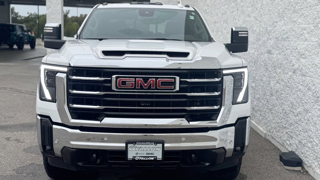 Used 2024 GMC Sierra 2500 SLT w/ SLT Premium Package image 24