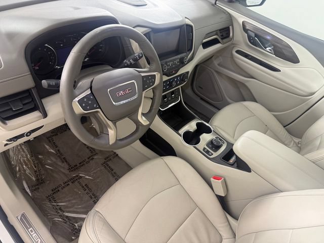 Used 2018 GMC Terrain Denali w/ Comfort Package AWD/4WD image 13