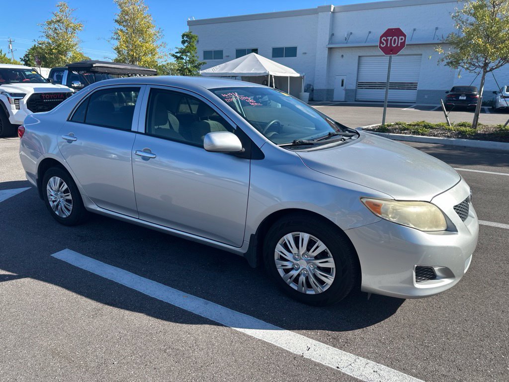 Used 2009 Toyota Corolla LE FWD image 4