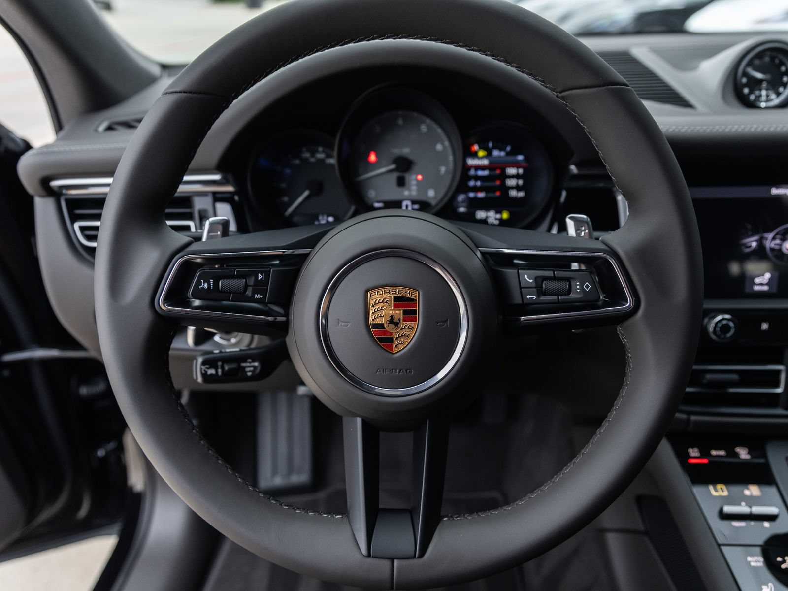 New 2026 Porsche Macan S AWD/4WD image 28