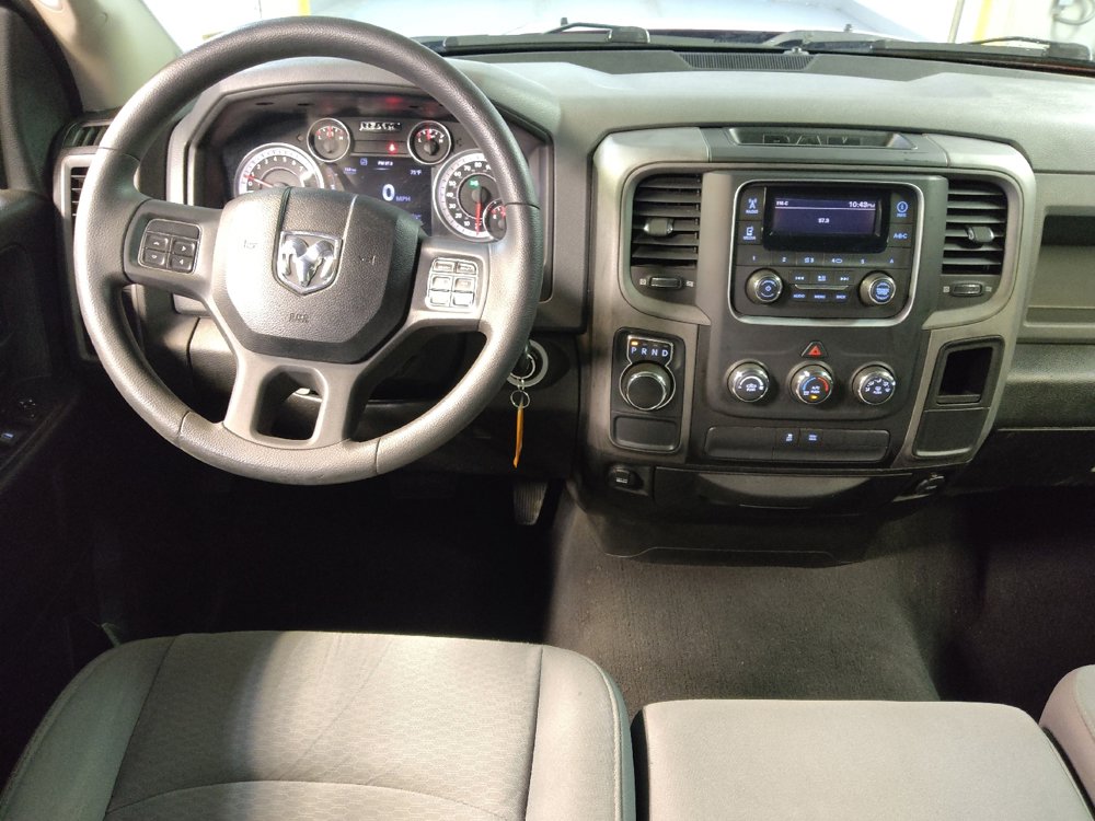 Used 2019 RAM 1500 Express RWD image 22
