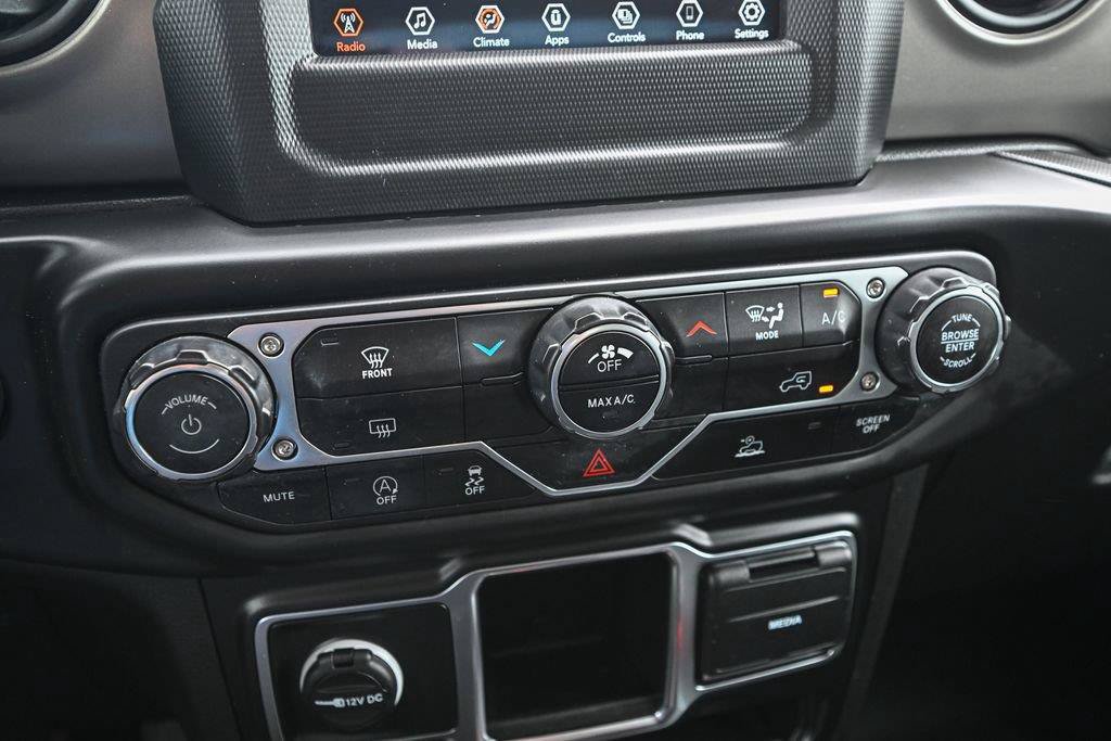 Used 2022 Jeep Wrangler Sport AWD/4WD image 29