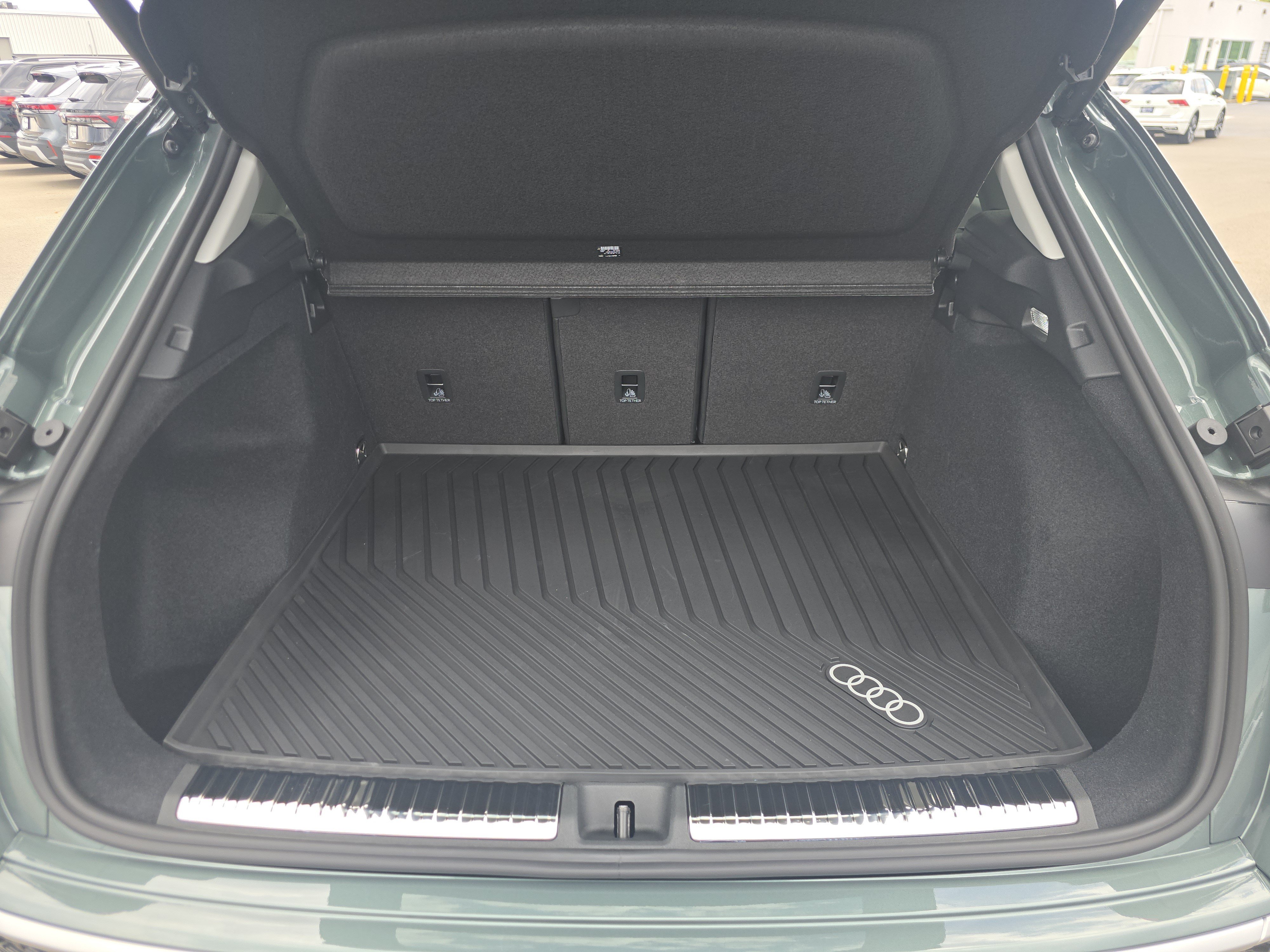 New 2026 Audi Q3 quattro 2.0T AWD/4WD image 17