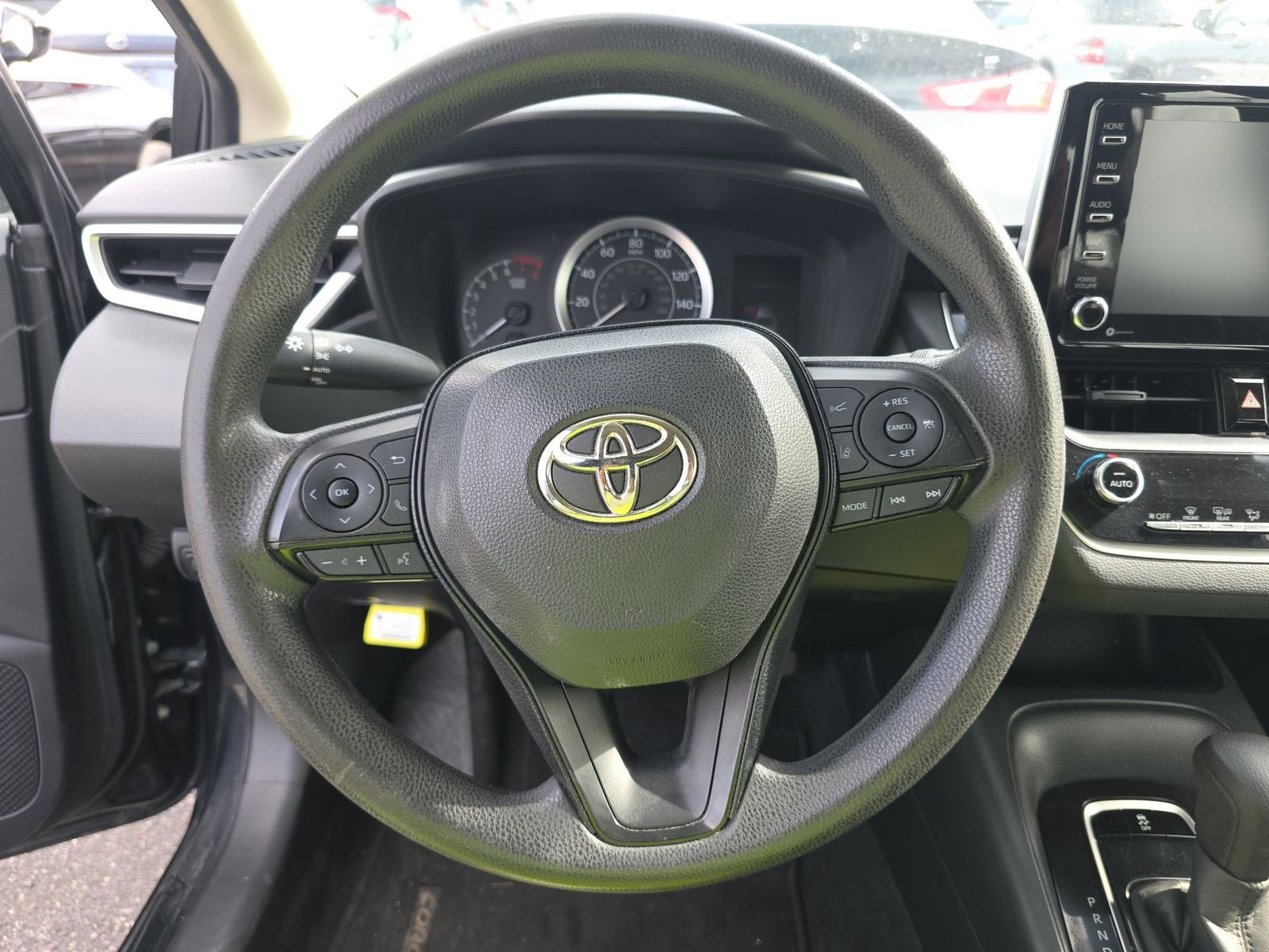 Used 2021 Toyota Corolla LE FWD image 11