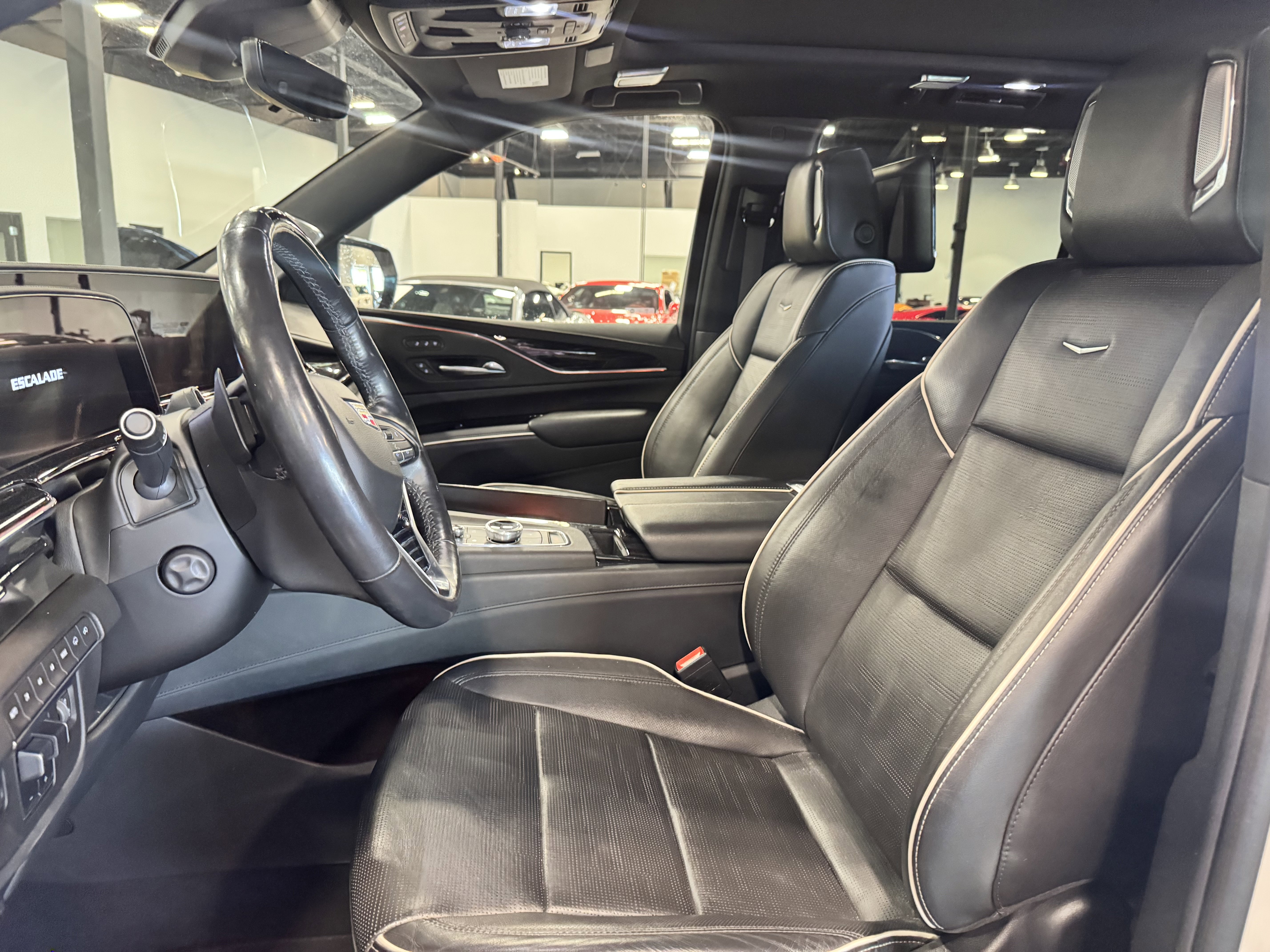 Used 2021 Cadillac Escalade ESV Sport w/ Driver Assist Tech Package image 9