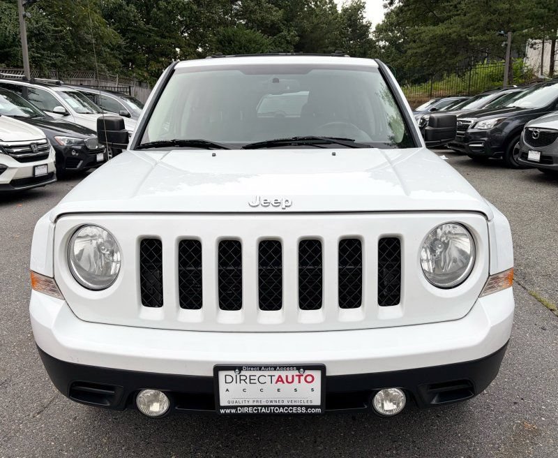 Used 2014 Jeep Patriot Latitude w/ Sun/Sound Group AWD/4WD image 2