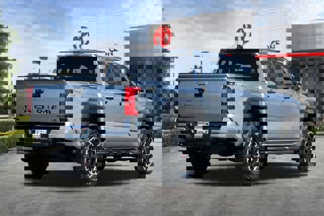 Used 2025 Toyota Tacoma TRD Off-Road image 4