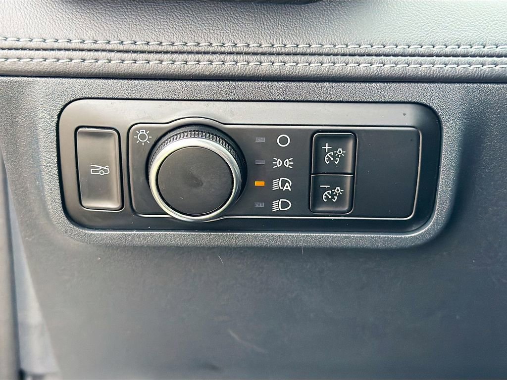 Used 2024 Ford Mustang Premium image 32